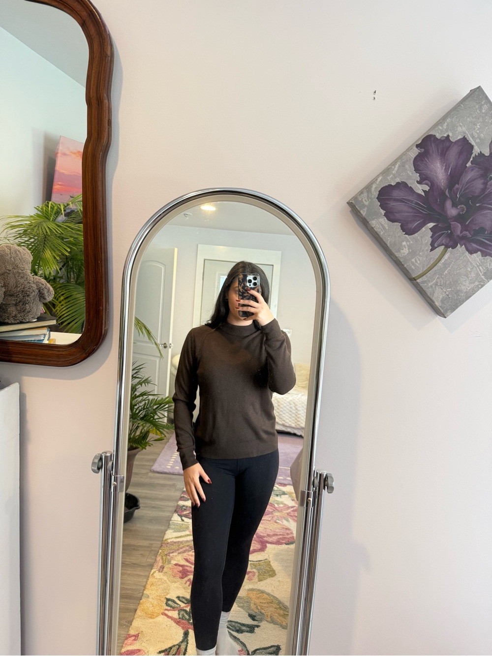 Sag Harbor Brown Crewneck Sweater — Classic Lightweight Knit
